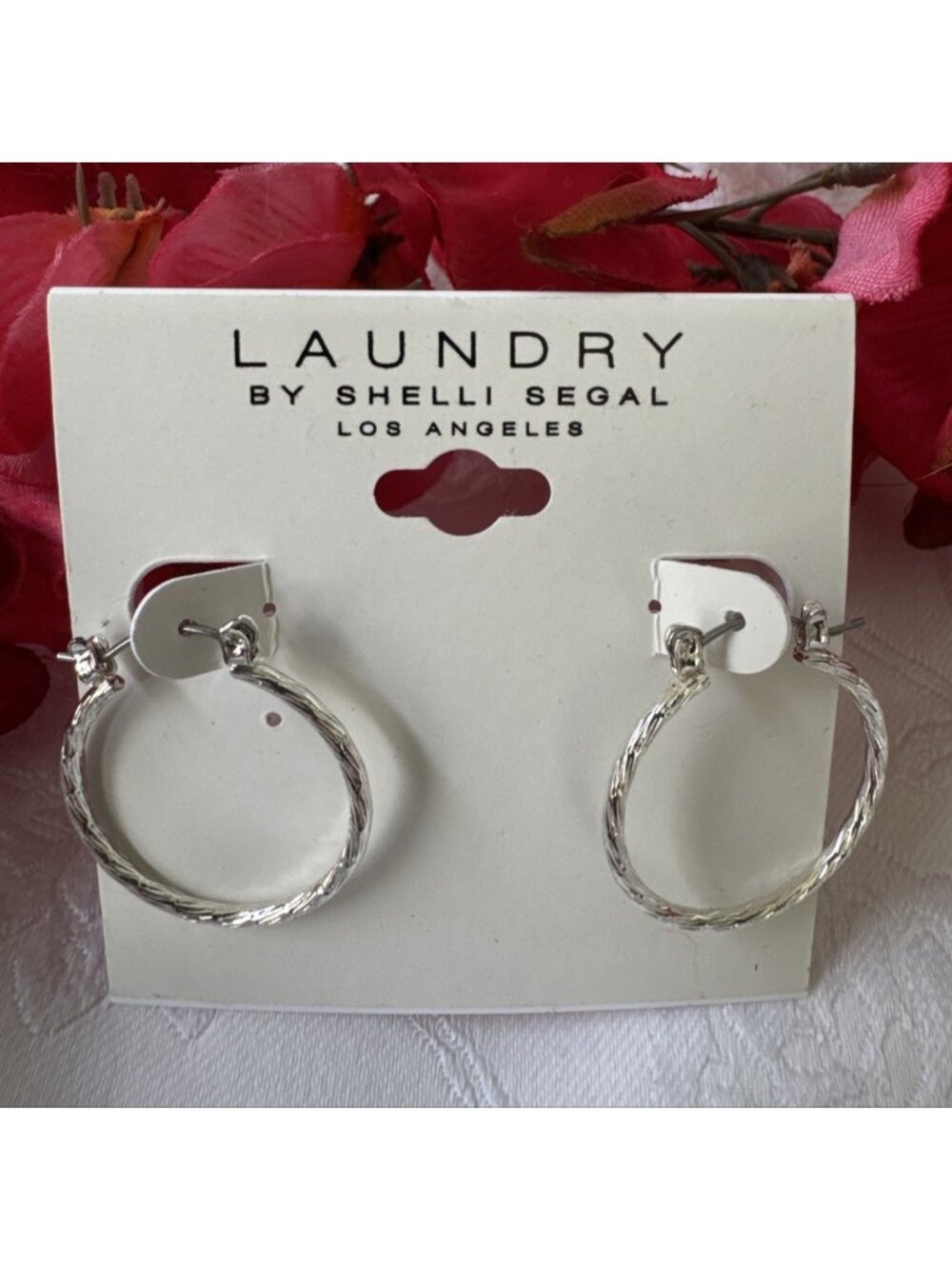 Laundry Shelli Segal Classic Twist Shiny Silver Hoop Earrings 1.3" Dainty NEW